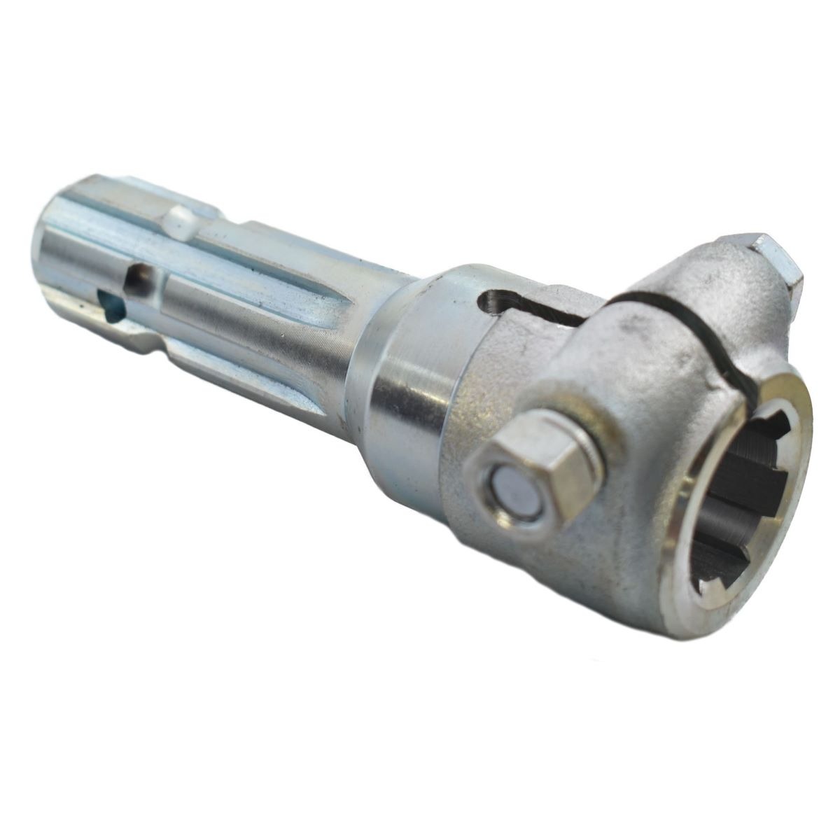 S.3741 s3741 PTO extension 110mm Extra info: Standard connection Maximum 70pk With clamping bolt connection